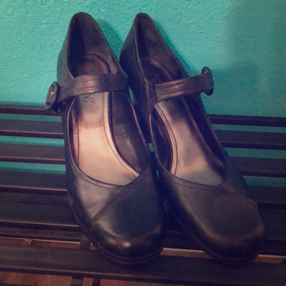 Franco Sarto black leather strap heels size 11